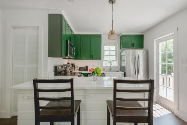 21A Pine Grove #2 photo 5
