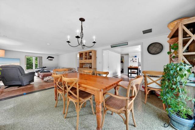 99 Surfside Road photo 7