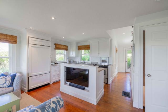 110 Baxter Road photo 2