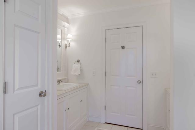 110 Baxter Road photo 29