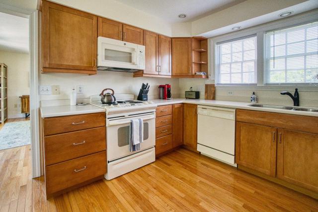 40 Sherburne Commons Lane #23 photo 7