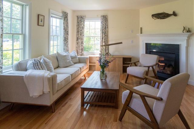 40 Sherburne Commons Lane #23 photo 3