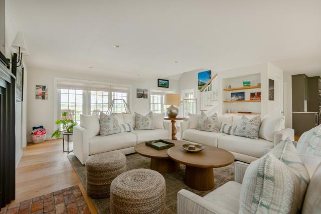 10 Sheep Commons Lane photo 6