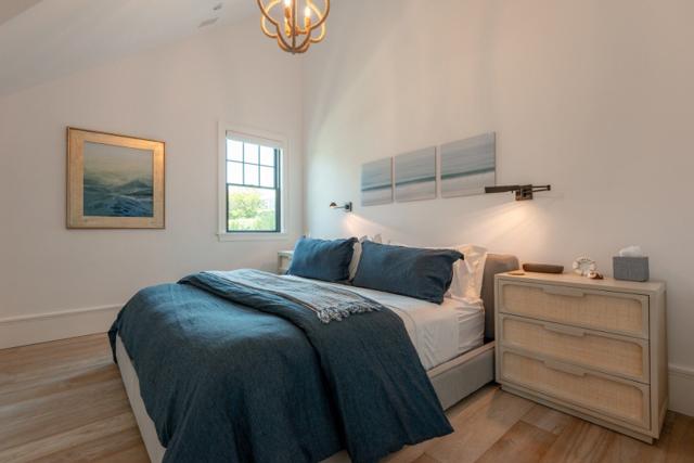 84 Cliff Road photo 28