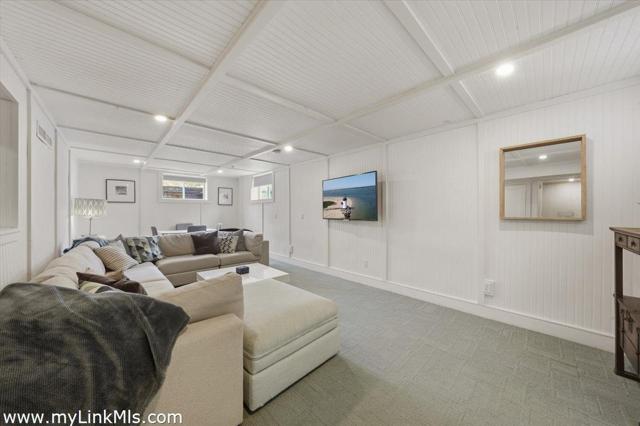 4 Flintlock Road photo 35