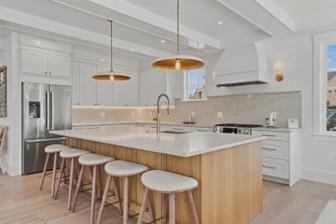 3 Goldenrod Court