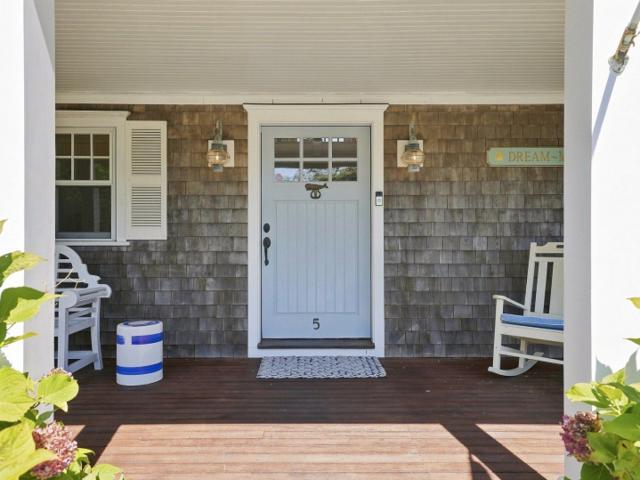 5 Capaum Pond Road photo 3