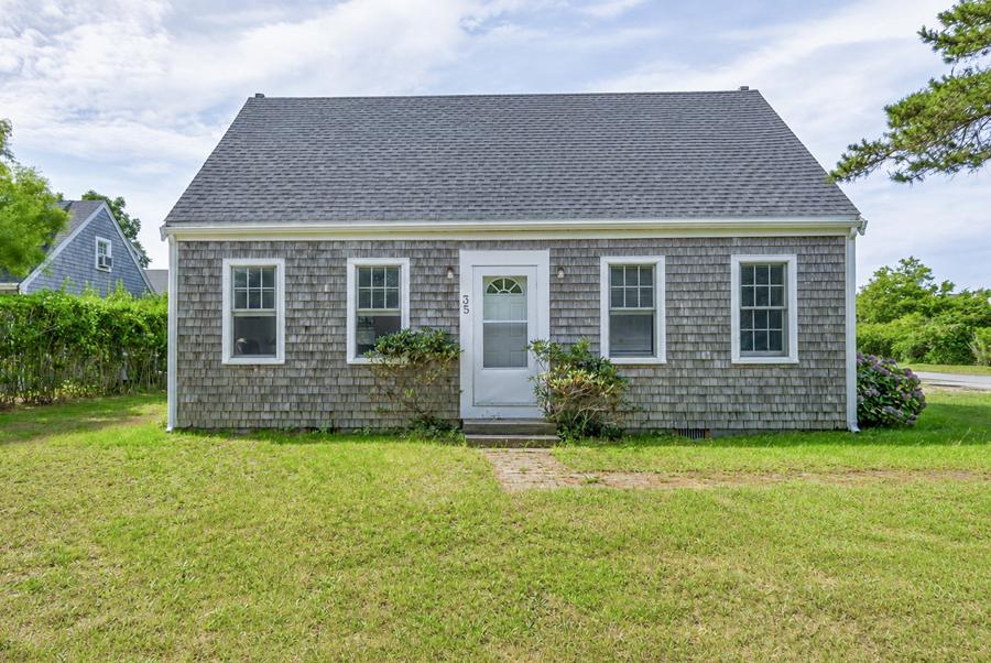 35 Surfside Road photo 1
