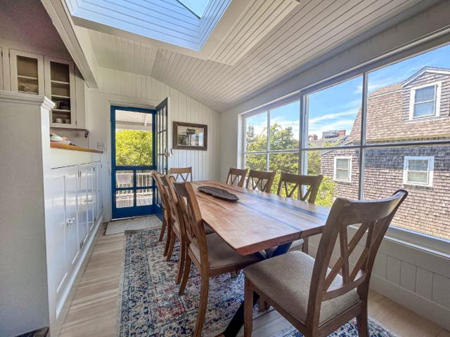 34 Hulbert Avenue photo 6