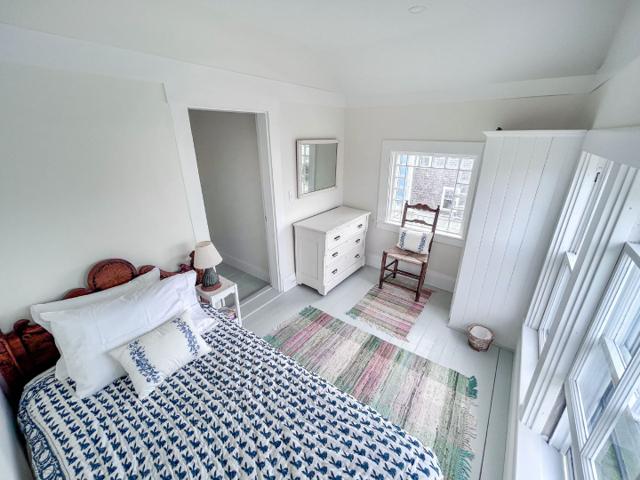 34 Hulbert Avenue photo 16