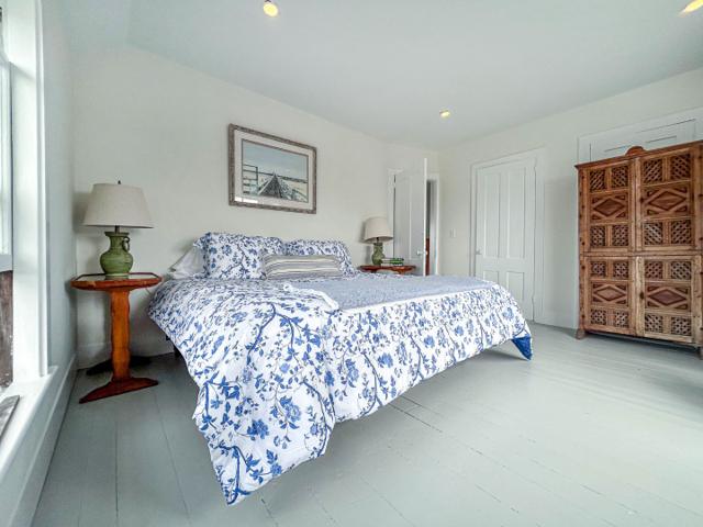 34 Hulbert Avenue photo 14