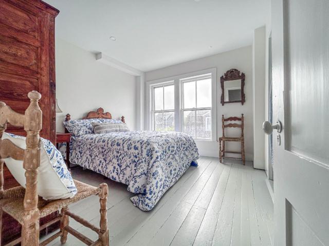 34 Hulbert Avenue photo 15