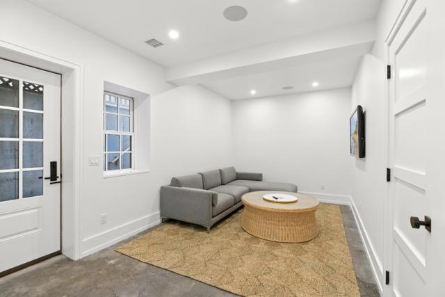 33.5 Vesper Lane photo 24